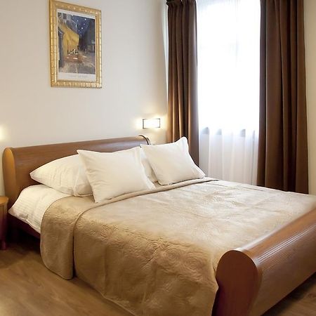 Apartamenty Hotelu Pod Orlem Stary Toruń エクステリア 写真
