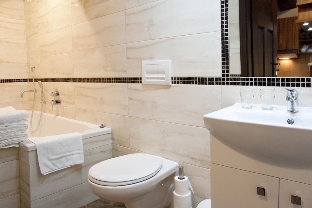 Apartamenty Hotelu Pod Orlem Stary Toruń エクステリア 写真